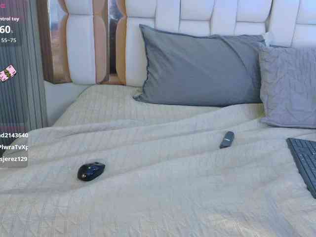 livecam Valkiriamoore