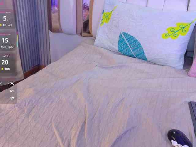 valkiriamoore webcam