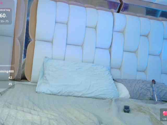 valkiriamoore webcam