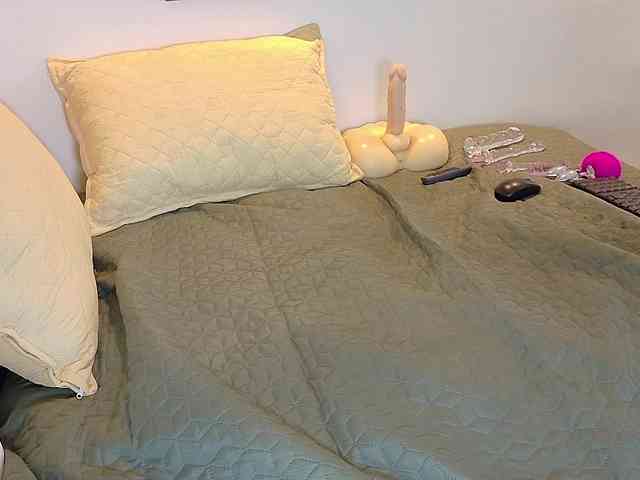 valkiriamoore webcam