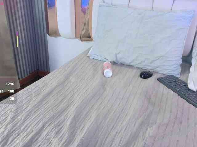 valkiriamoore webcam