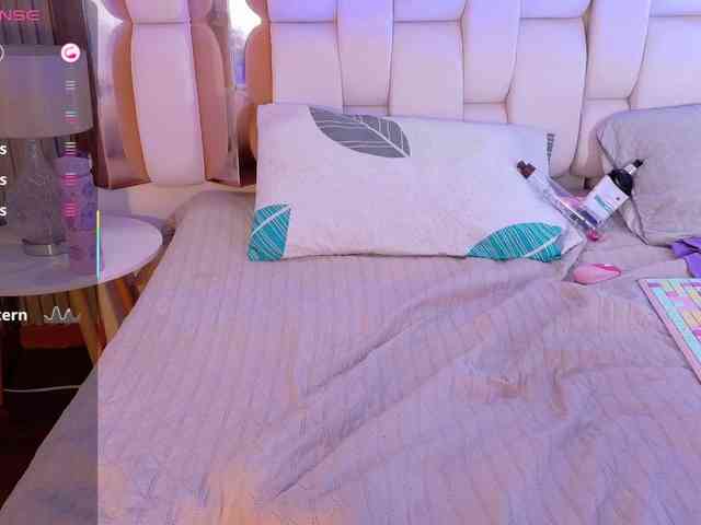 valkiriamoore webcam