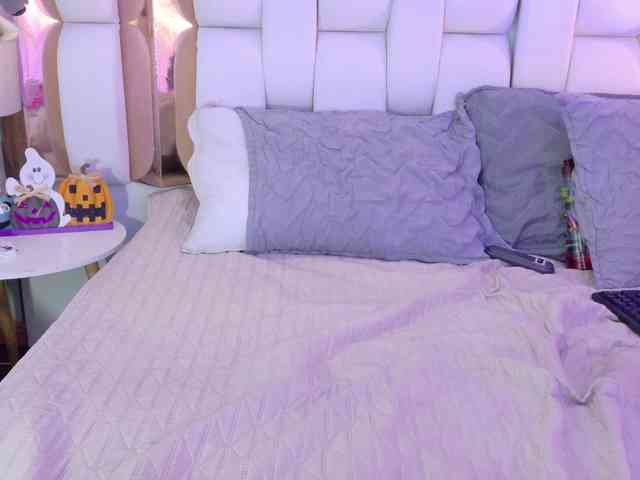 valkiriamoore webcam