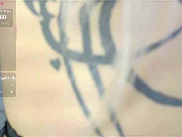 valkiriamoore webcam