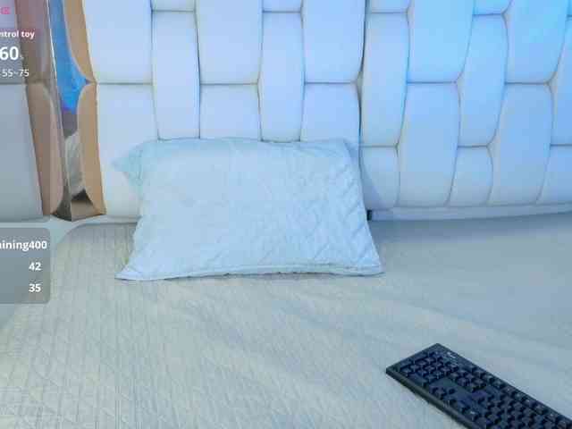 valkiriamoore webcam