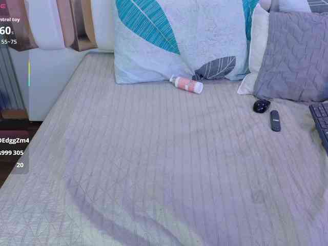 valkiriamoore webcam