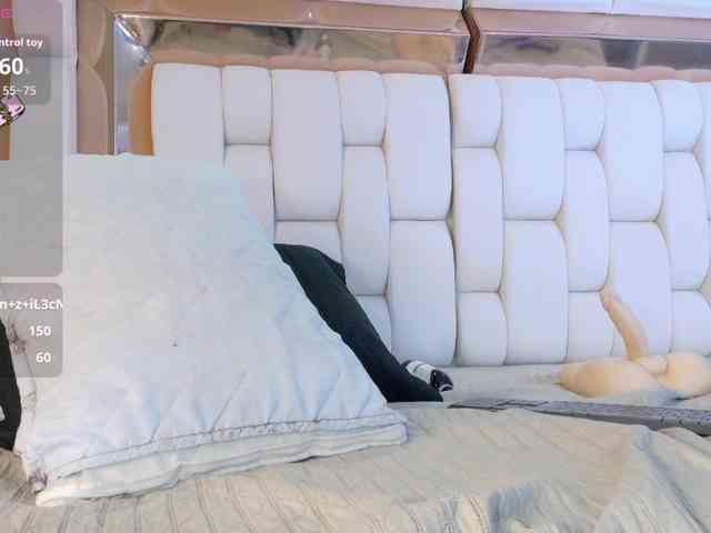 valkiriamoore webcam