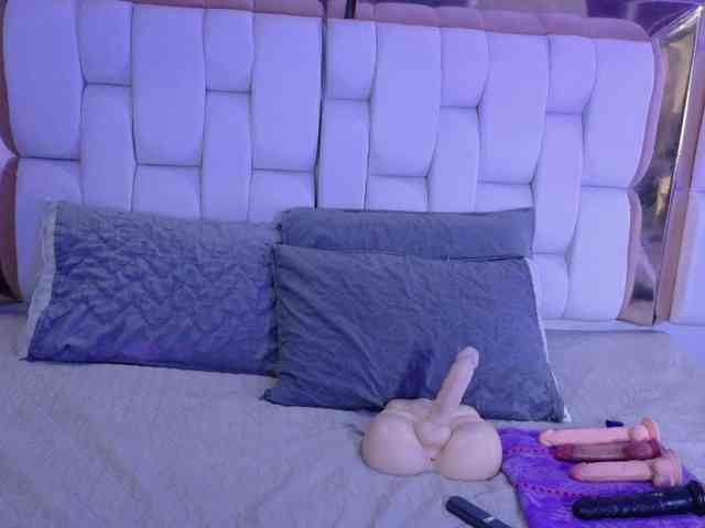 valkiriamoore webcam