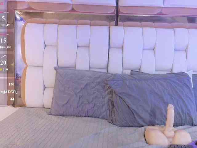 valkiriamoore webcam