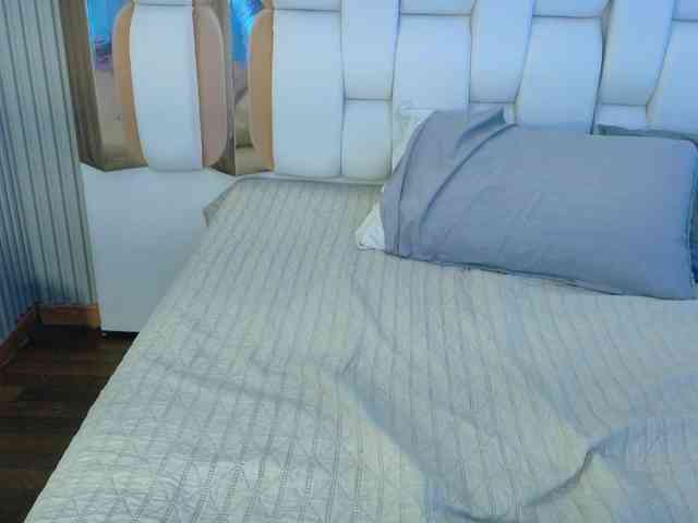 valkiriamoore webcam