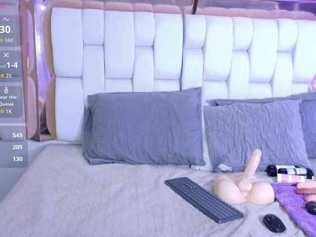 valkiriamoore webcam