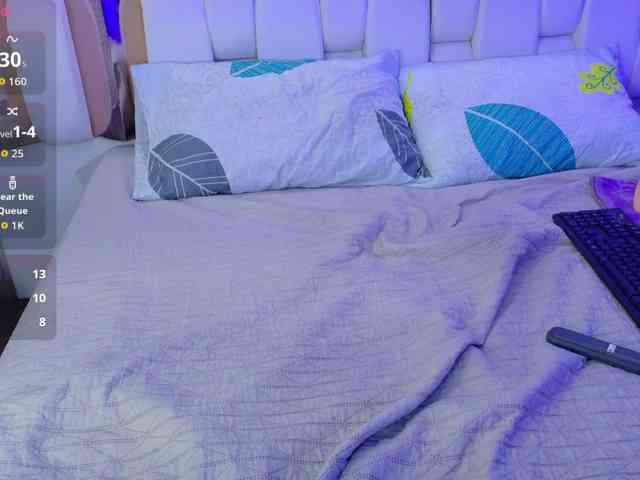 valkiriamoore webcam