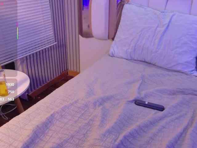 valkiriamoore webcam