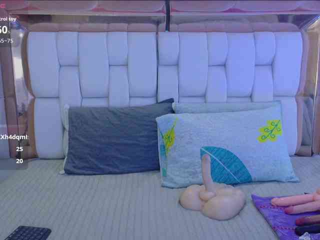 valkiriamoore webcam