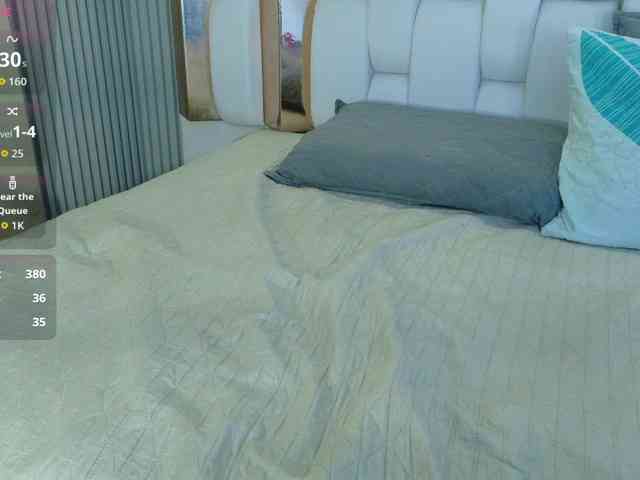 valkiriamoore webcam