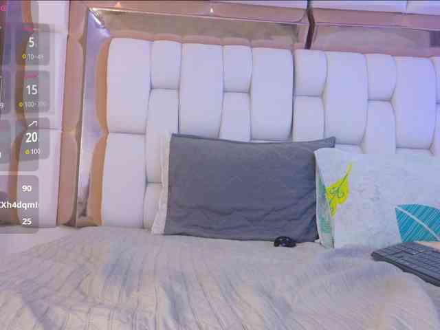 valkiriamoore webcam