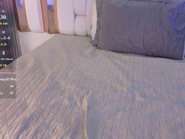 valkiriamoore webcam