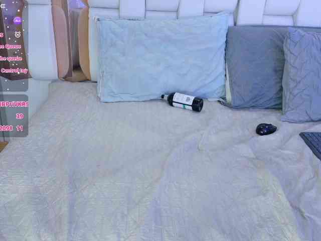 valkiriamoore webcam