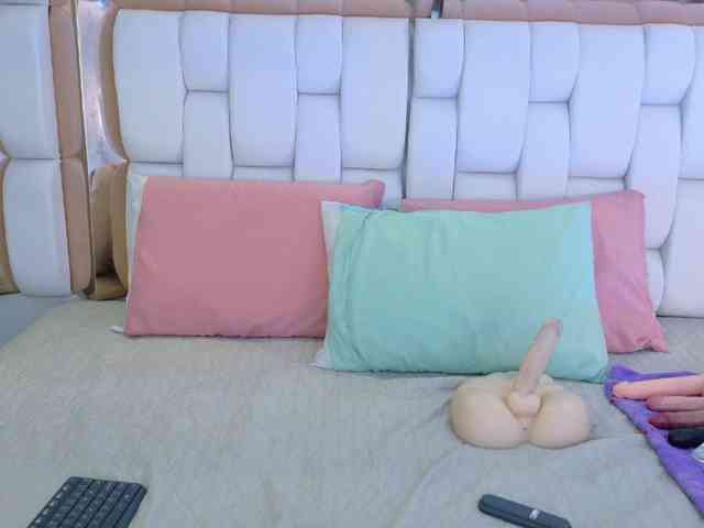 valkiriamoore webcam