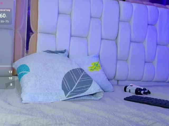 valkiriamoore webcam