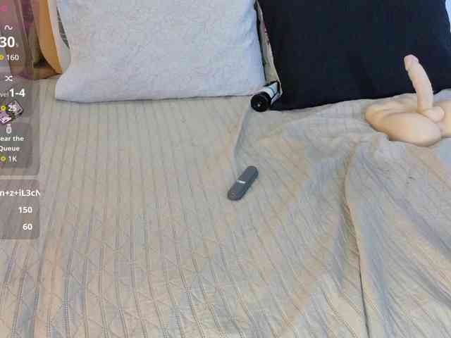 valkiriamoore webcam