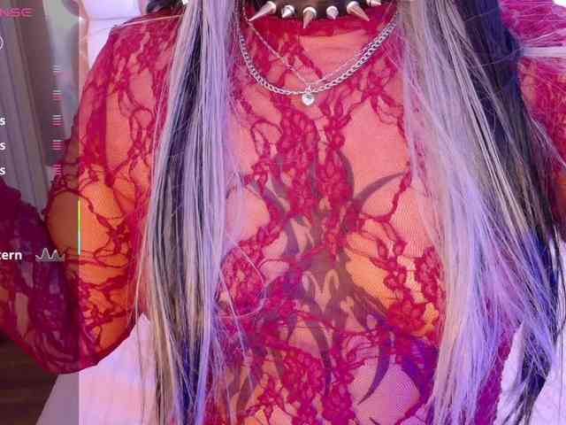 valkiriamoore webcam