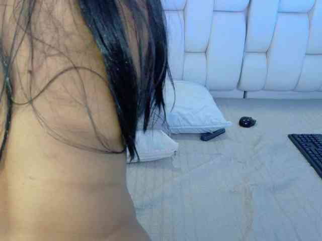 valkiriamoore webcam