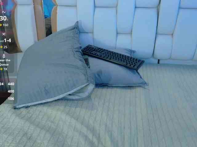 valkiriamoore webcam