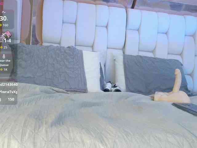 valkiriamoore webcam