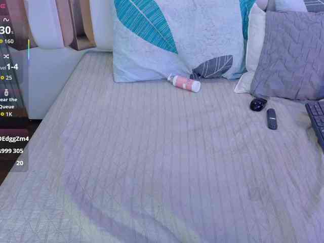 valkiriamoore webcam