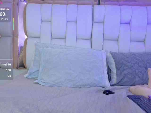 valkiriamoore webcam