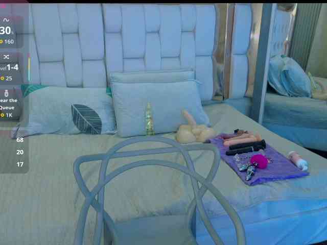 valkiriamoore webcam