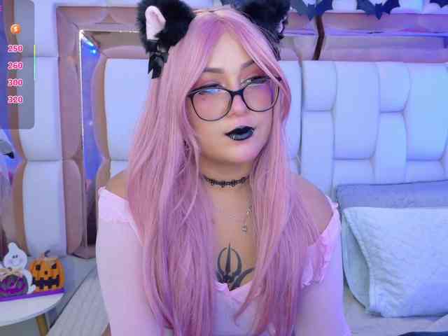 valkiriamoore webcam