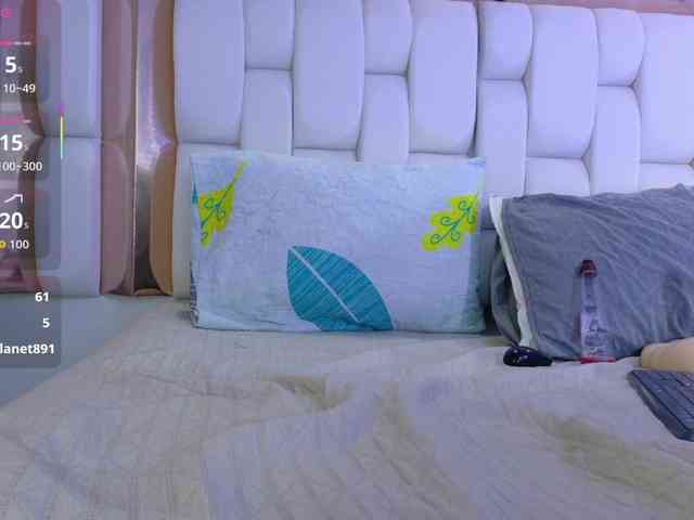 valkiriamoore webcam