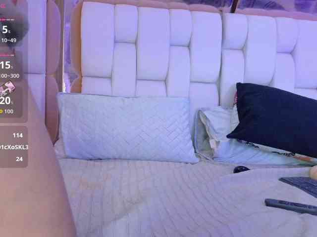 valkiriamoore webcam