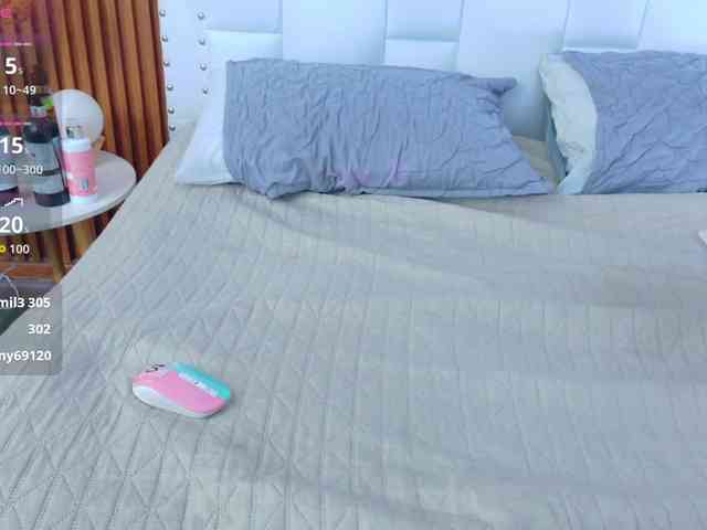 valkiriamoore valkiriamoore