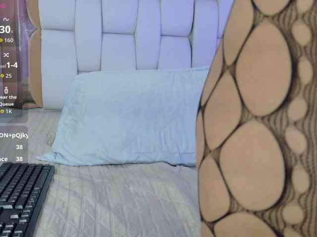 valkiriamoore webcam