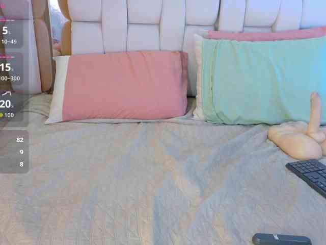 valkiriamoore webcam