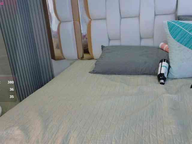 valkiriamoore webcam