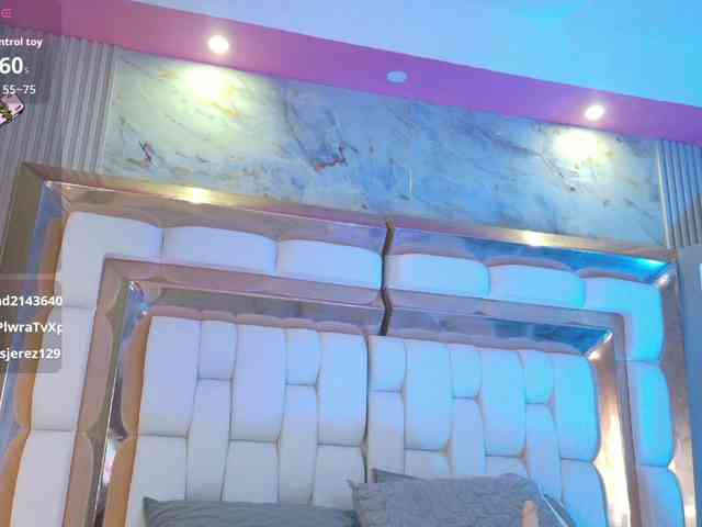 valkiriamoore webcam