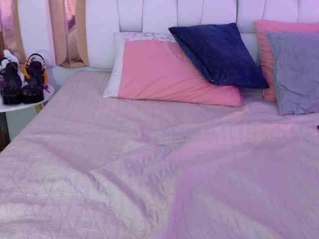 valkiriamoore webcam