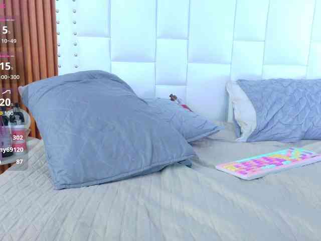 valkiriamoore valkiriamoore