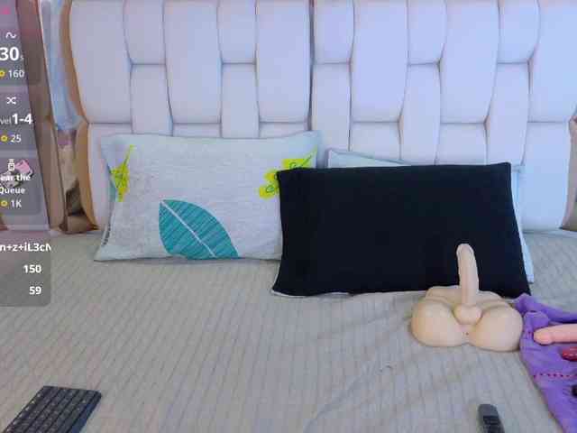 valkiriamoore webcam