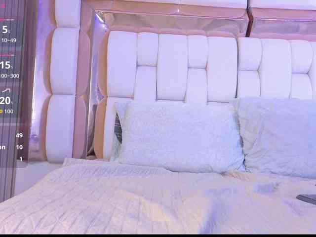 valkiriamoore webcam