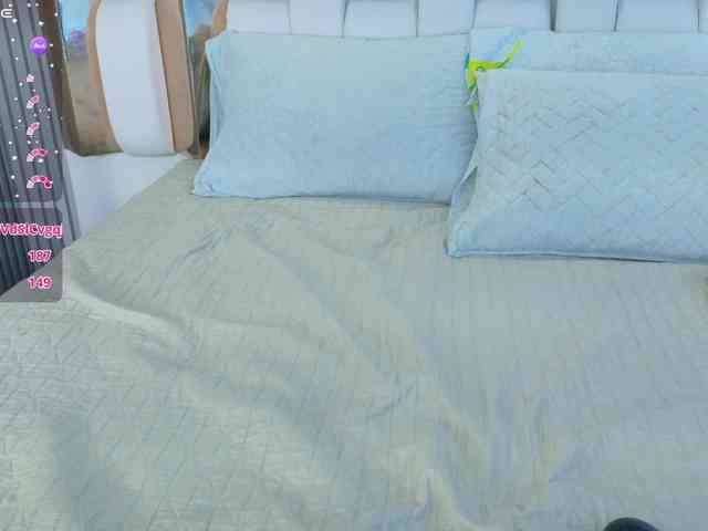 valkiriamoore webcam