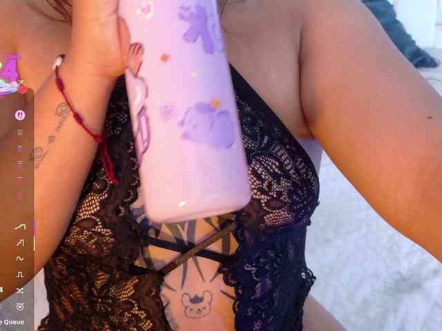 valkiriamoore webcam