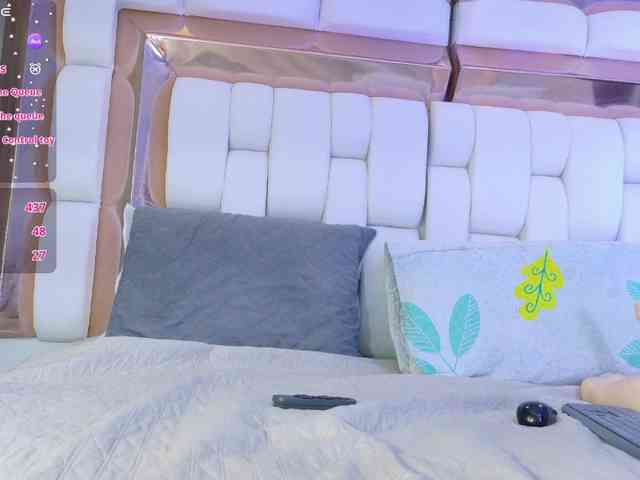 valkiriamoore webcam