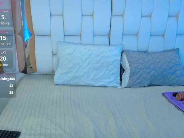 valkiriamoore webcam