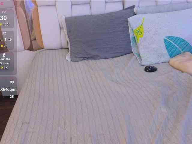 valkiriamoore webcam