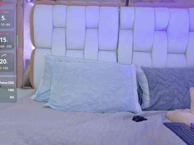 valkiriamoore webcam